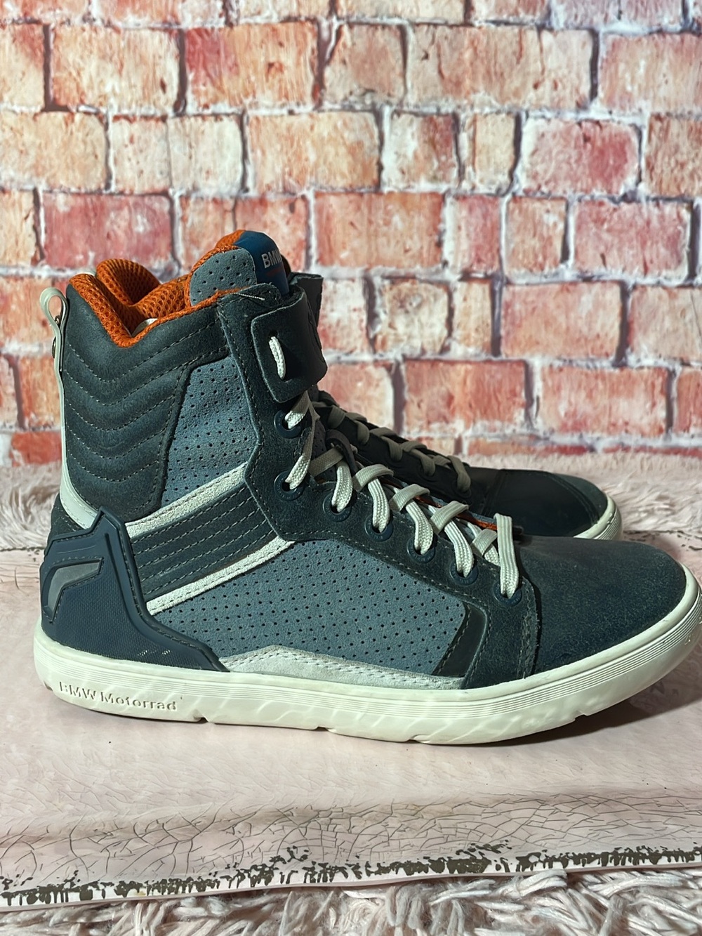 BMW Motorrad Ride Sneakers - Picture 2 of 7